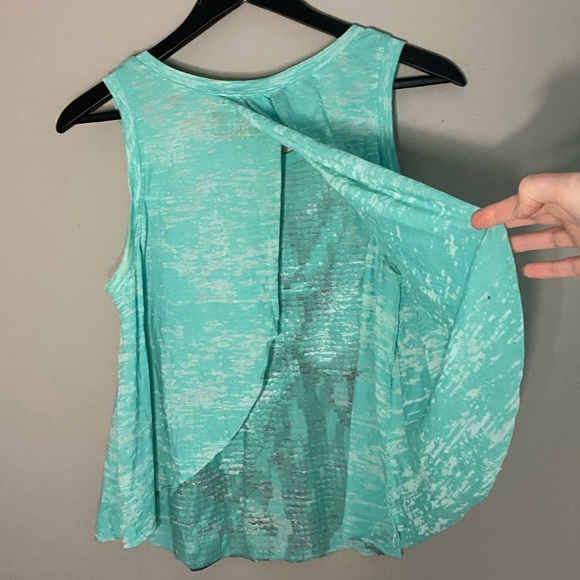 Urban Outfitters Project Social T tank top with open back - Picture 4 of 7